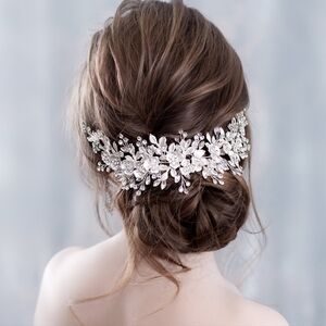 Floral Crystal Hair Piece